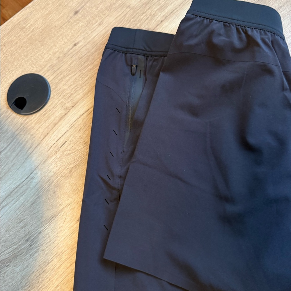 New Ten Thousand Interval Short 5 inch Size XL No Liner - Picture 5 of 10